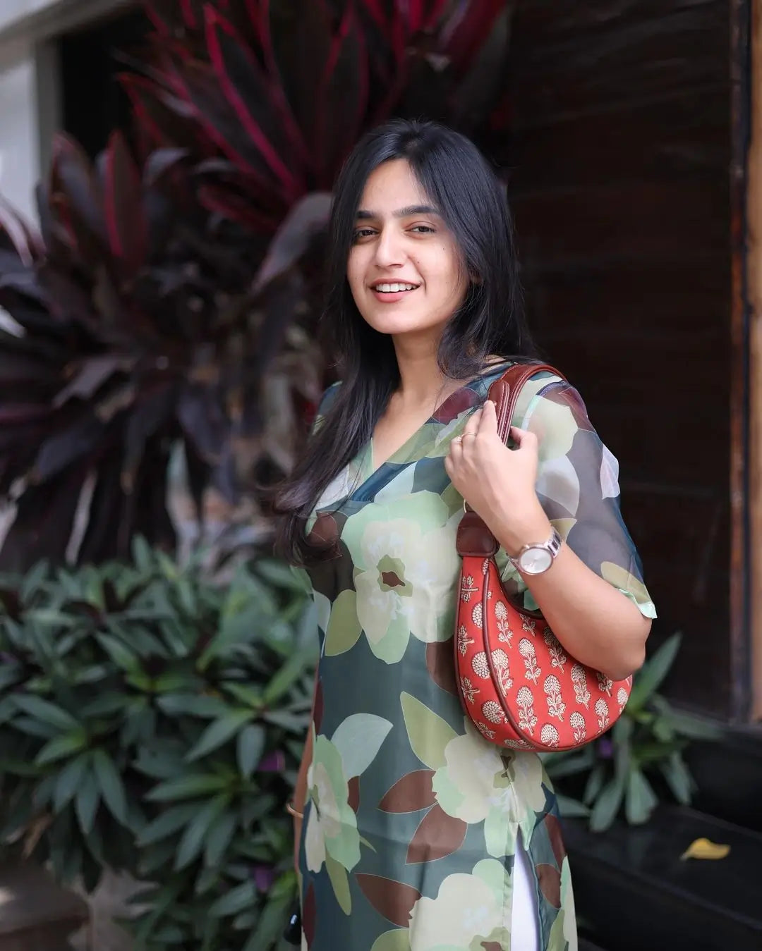 FLORAL ORGANZA TOP