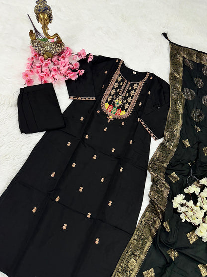 PV CHANDERI EMBROIDERED SET