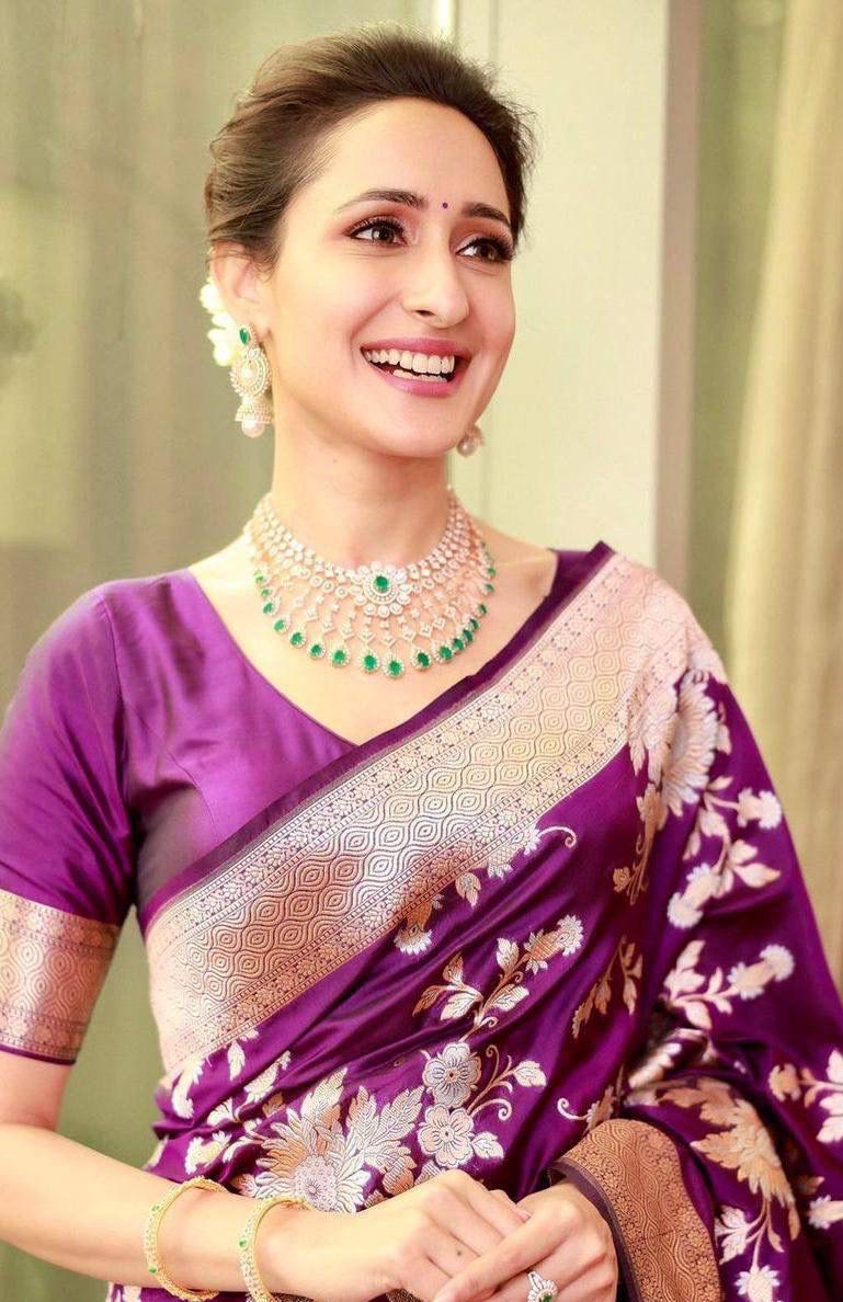 ZC781 - BANARASI SILK SAREE