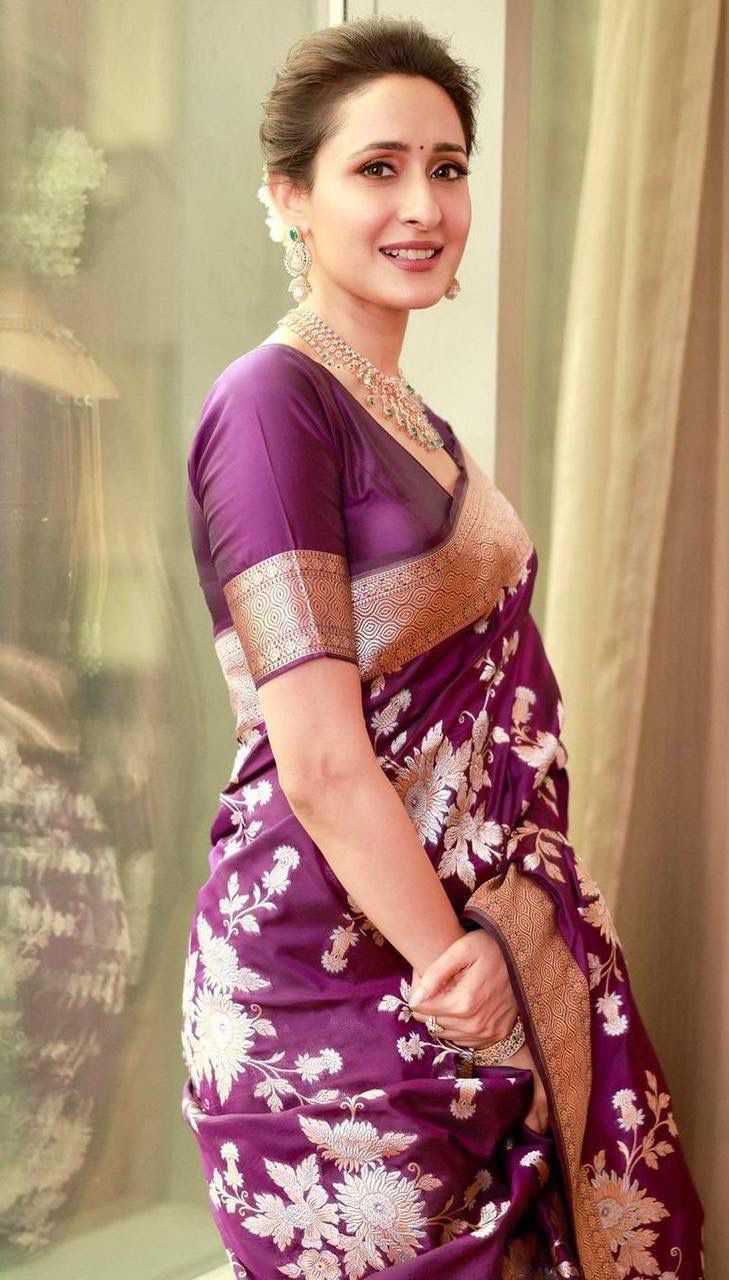 ZC781 - BANARASI SILK SAREE
